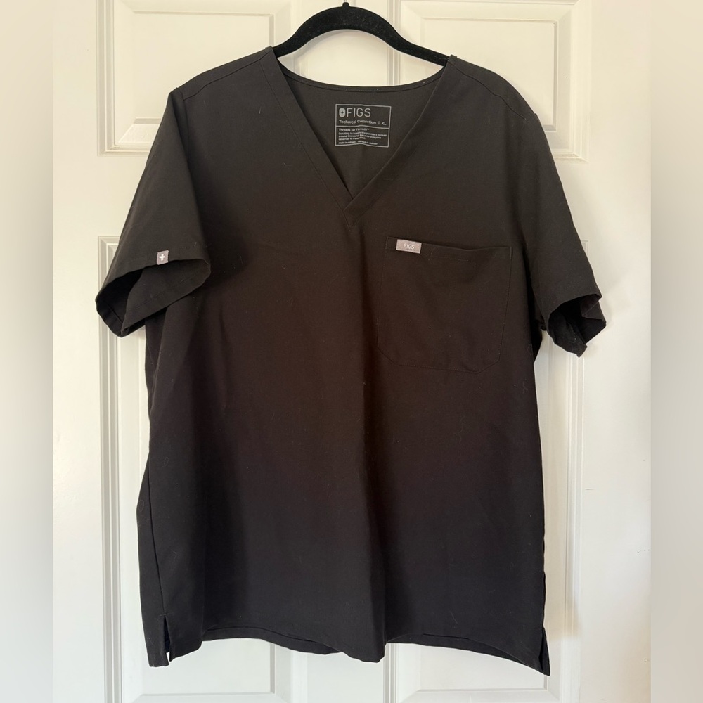 FIGS Catarina scrub top